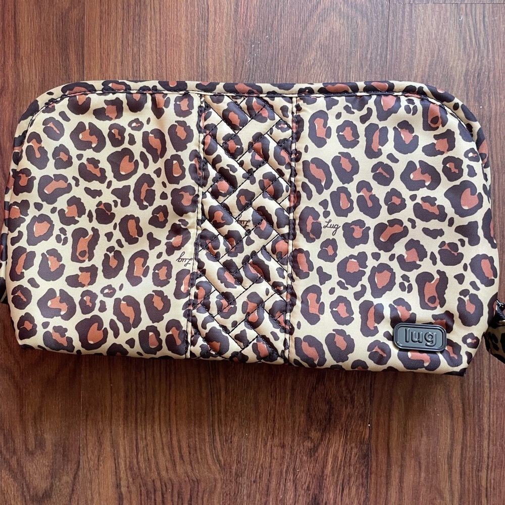 Lug Leopard Flash Cosmetic Bag